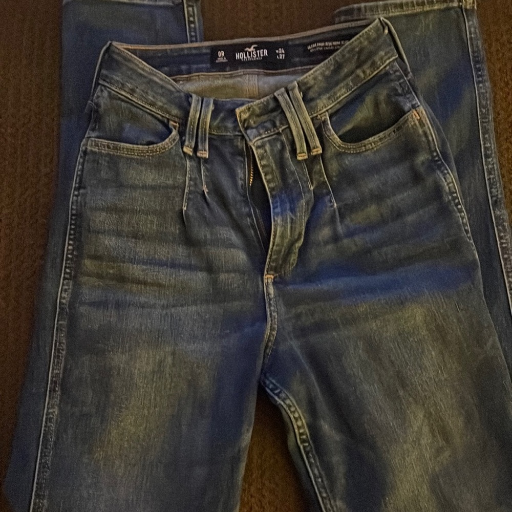 Ultra high rise mom jeans